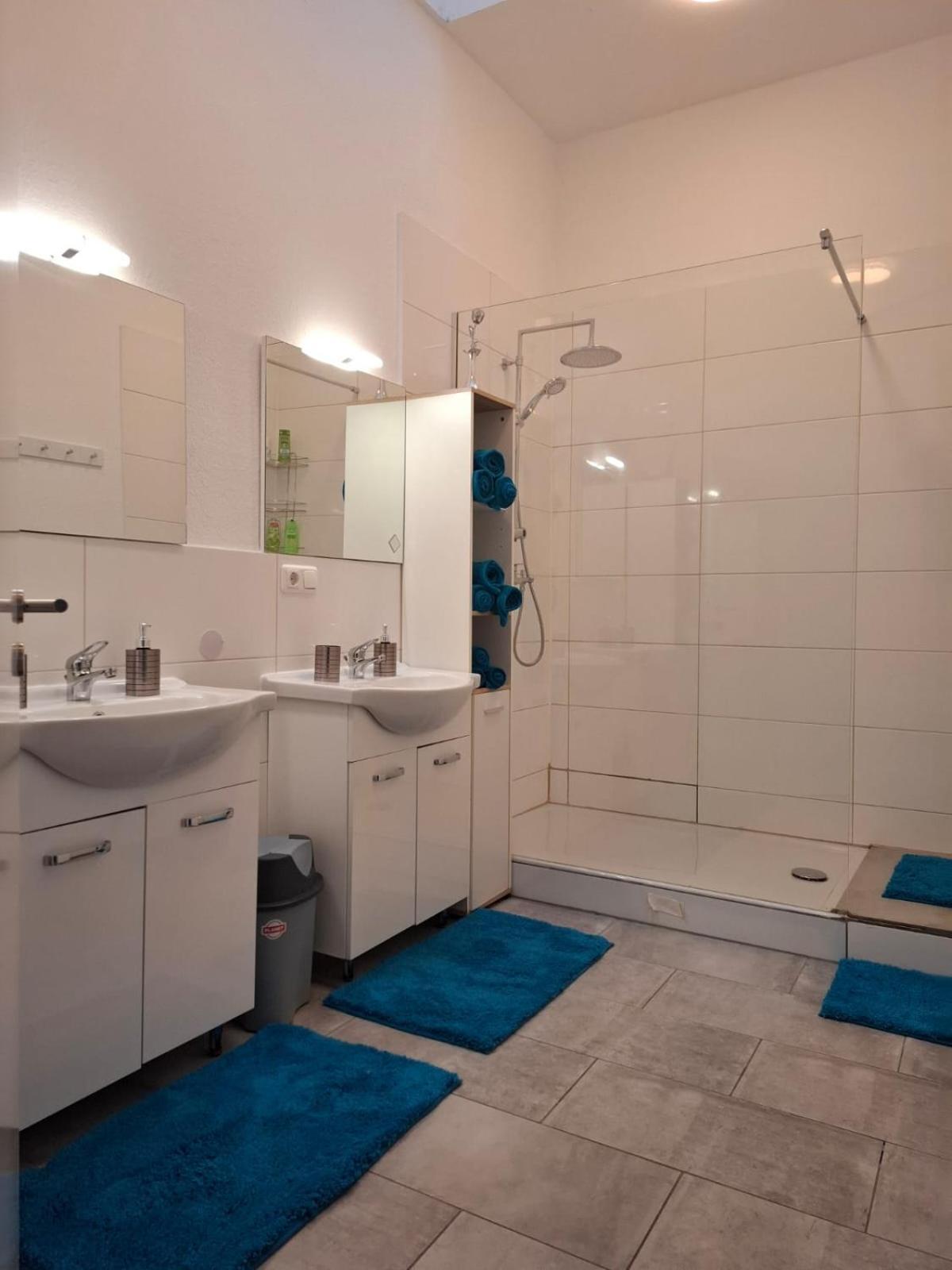 Gemuetliche Ferienhaushaelfte Im Herzen Apartment *